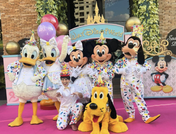 Turma Disney Party - Imagem 8