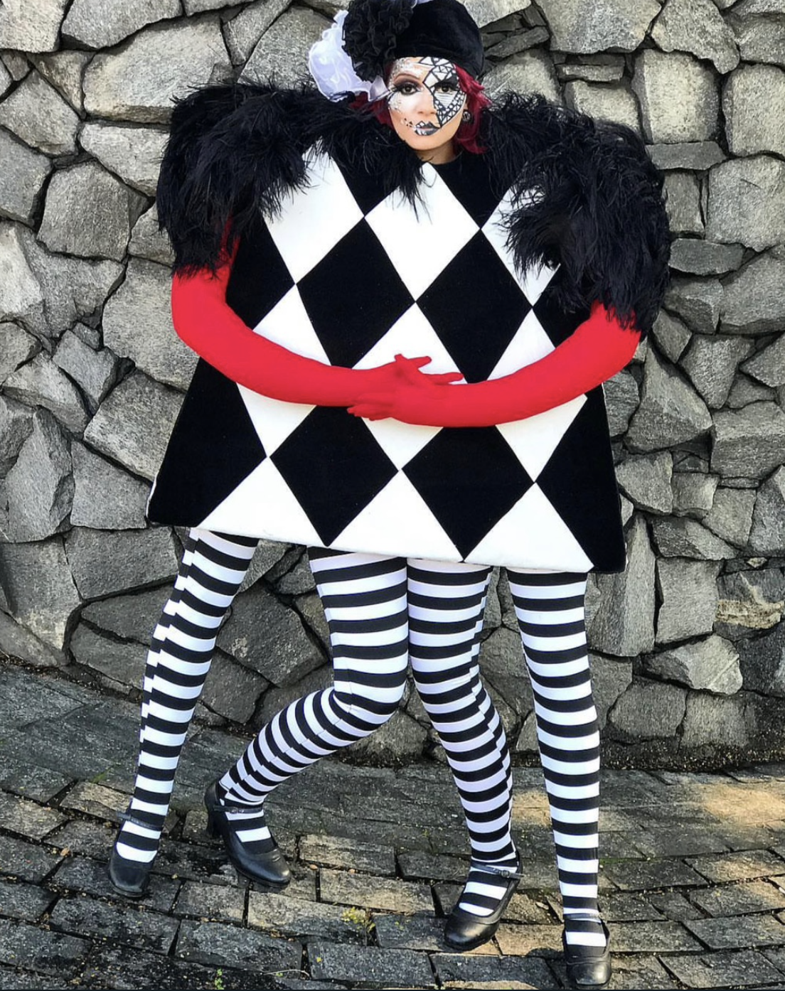 Mulher com 4 Pernas - Imagem 3