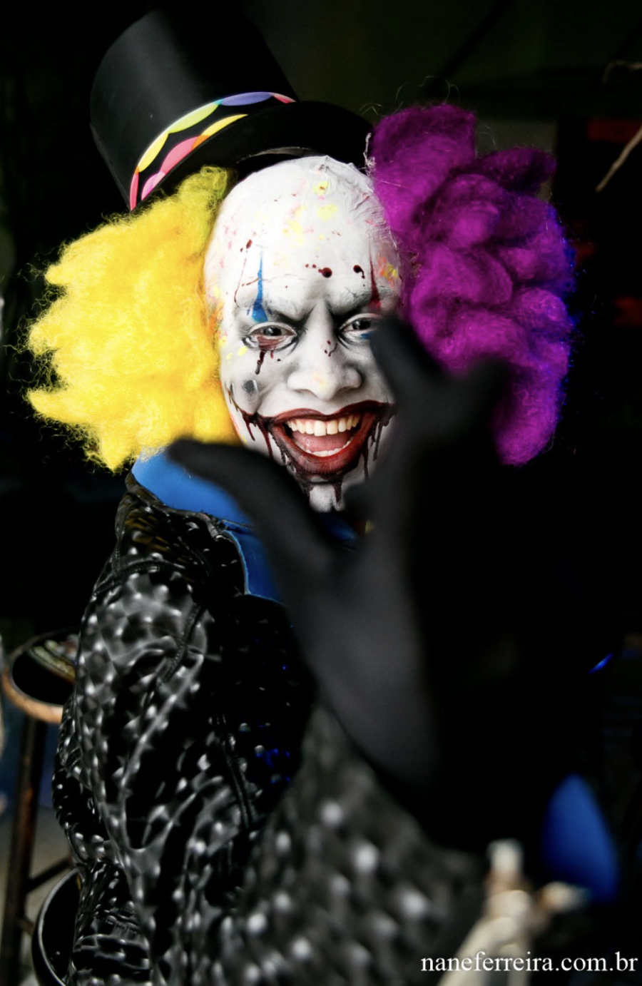 Palhaço Colorido Orográfico