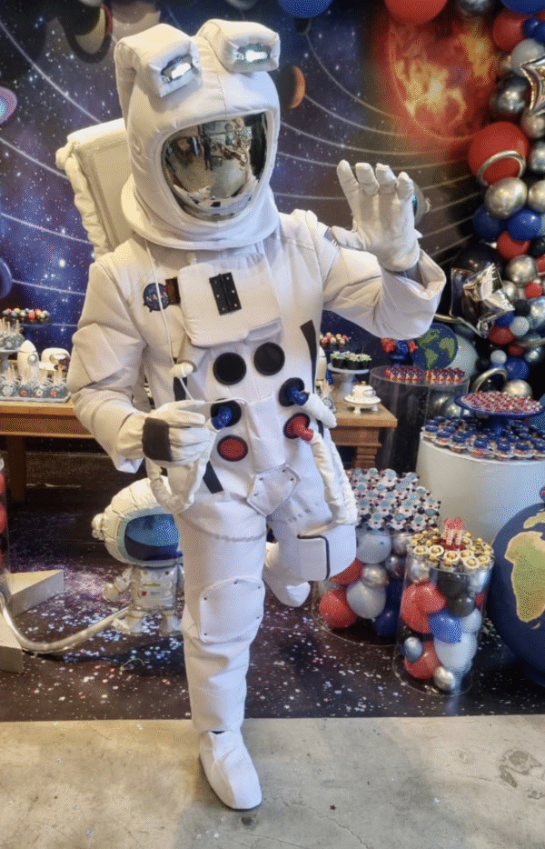 Astronautas e ET - Imagem 2