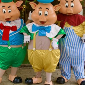 Os 3 Porquinhos e o Lobo Mau