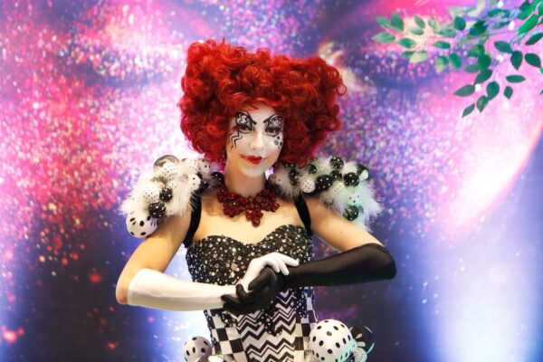 Rainha de Bolas - Imagem 3
