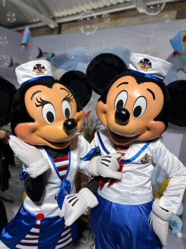 Mickey e Minnie Marinheiros